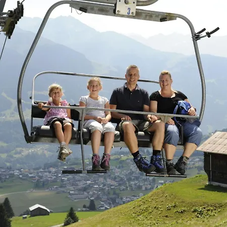Pradas Brigels.4 شقة Breíl